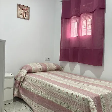 Flor De Lis Apartment *